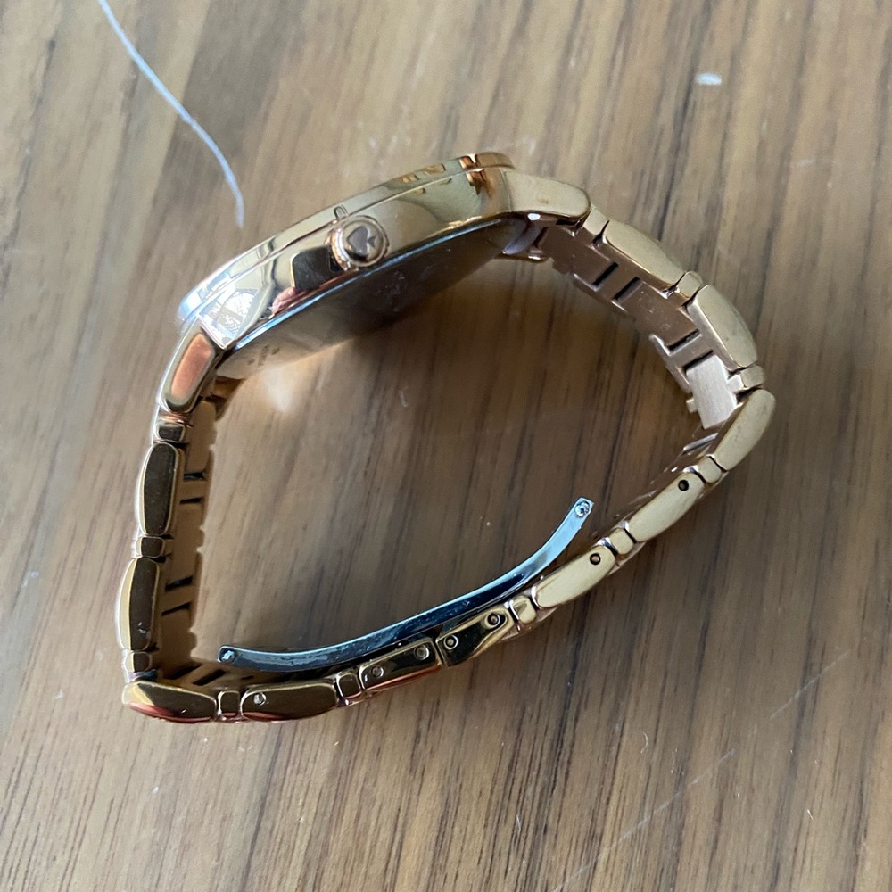 Kate Spade rose gold and mother of pearl watch - Picture 5 of 8